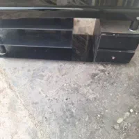 زیر تلویزیون هر کس نیاز داره معاوضه هم دارم