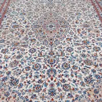 فرش دستبافت ۱۲متری کرم کهنه مناسب باغ ویلا