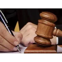 خدمات حقوقی وکالت و مشاوره