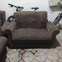 مبل سالم به علت کمبود جا|مبلمان خانگی و میز عسلی|رشت, جهاد|دیوار