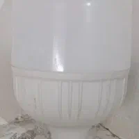 ۴ عدد لامپ بزرگ کم مصرف