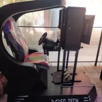 شبیه ساز رانندگی با عینک واقعیت مجازی