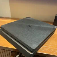 Ps4 slim 500GB ۴ دسته به همراه پایه شارژ