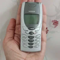 نوکیا 8250 در حدنو