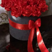 گل رز روبانی زیبا|گل مصنوعی|قزوین, |دیوار