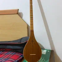 ساز، گیتار ، سه تار ، دوتار