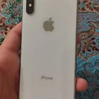 آیفون x در حد