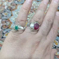 انگشتر یاقوت سرخ زمرد