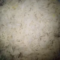 برنج هاشمی اعلا درشت و نیم دانه