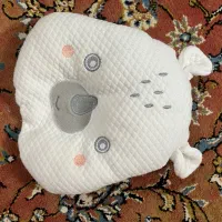 بالشت فرم دهی نوزاد