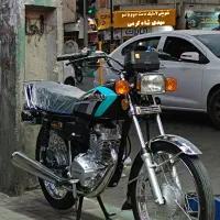 زمرد کویر . رهرو . موتور . هوندا125