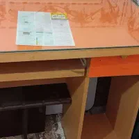 میز مطالعه سالم و نو