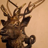 روشنایی گازی قدیمی گوزنی