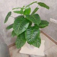 گل مصنوعی با گلدان آپارتمانی