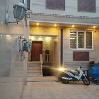 ویلایی دوطبقه/شیک وتمیز/ حیاط دار