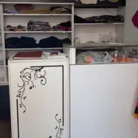 بوفه و قفسه ی لباس و سایر لوازم لباس فروشی