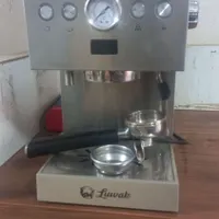 قهوه ساز نیمه صنعتی وخانگی