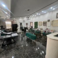 مژه کار و ناخن کار