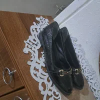 کفش نو|کیف، کفش، کمربند|شیراز, تندگویان|دیوار