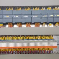 خدمات تخصصی تابلو برق صنعتی و اتوماسیون