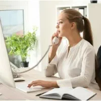 منشی خانم و دستیار مدیر عامل