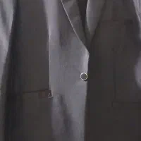 مقداری وسایل شخصی|لباس|دهلران, |دیوار