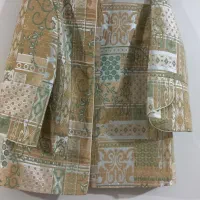 لباس|لباس|میانه, |دیوار