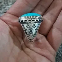 انگشتر فیروزه گوشت دار نیشابور ، عیار نقره ۹۲۵