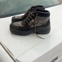 کفش نیم بوت سایز ۴۱ بزرگ پا