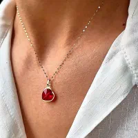 آویز گردنبند طلا 18 عیار زنانه مدل قلب سوارسکی