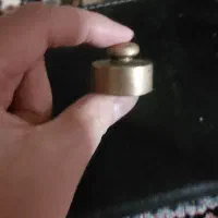 سنگ ترازو برنجی|کلکسیون اشیاء عتیقه|اراک, |دیوار