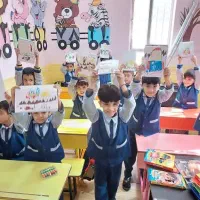 استخدام نیروی خدمات