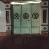 استاد کاشی کار و بنای ساختمان