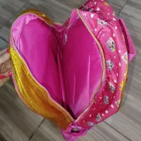 کیف بچگانه|کیف، کفش، کمربند|شیراز, کوشک میدان|دیوار
