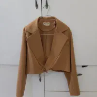 کت کراپ و شلوار|لباس|قم, بنیاد|دیوار