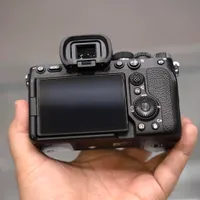 دوربین سونی Sony a7iv آنباکسی|دوربین عکاسی و فیلم‌برداری|تهران, فردوسی|دیوار
