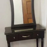 اینه و کنسول