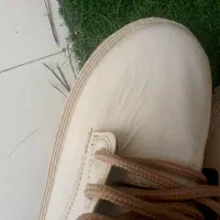 بوت نیم زیپ استخوانی|کیف، کفش، کمربند|اصفهان, فرودگاه|دیوار