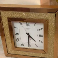 ساعت دیواری