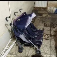 کالسکه دوقلو