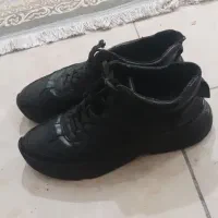 حراج دو جفت کتانی مردانه با هم ۴۰۰