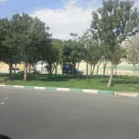 کارگر ساده و باغبان