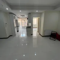 ۳۸ متر _ آسانسور _ سالن پرده خور _ حسام الدین