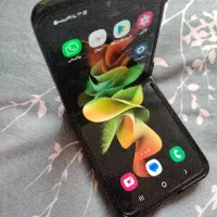 z flip 3 256g|موبایل|اصفهان, مسجد مصلی|دیوار