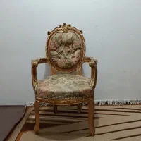 مبل سلطنتی