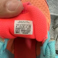 کفش ری بوک اصل سایز ۳۵|کیف، کفش، کمربند|بوشهر, |دیوار