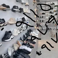 فروش کامل مغازه کفش فروشی با قیمت مناسب