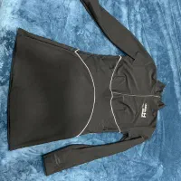 لباس ورزشی زنانه