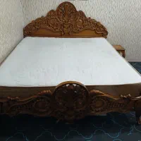 تخت دونفره