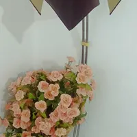 آباژور با گل مصنوعی